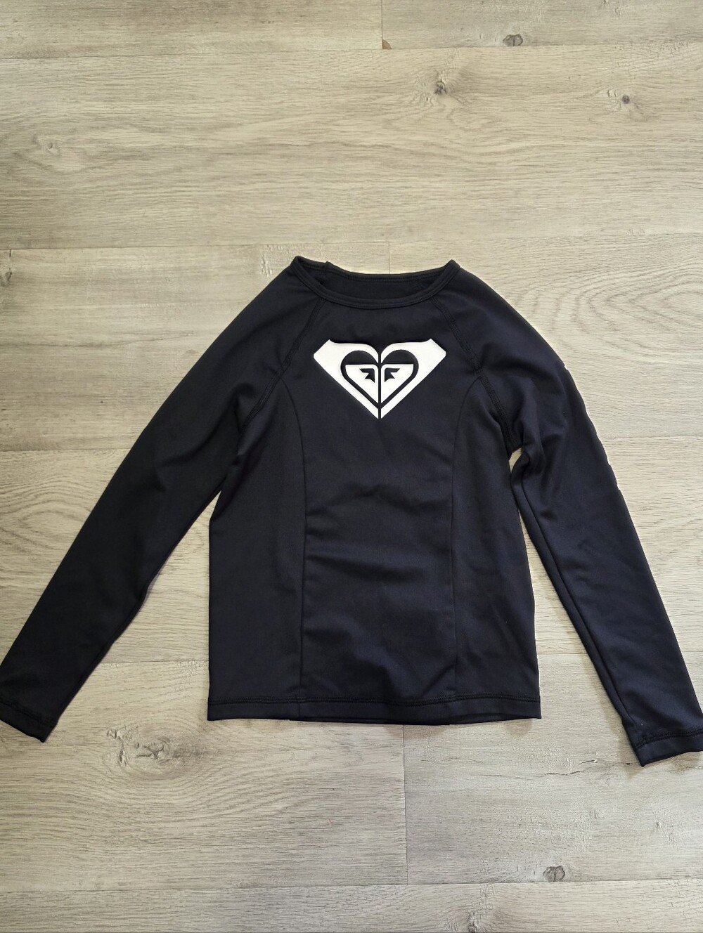 Roxy Girls' Black Long-Sleeve Rash Guard Top, Size 8/S